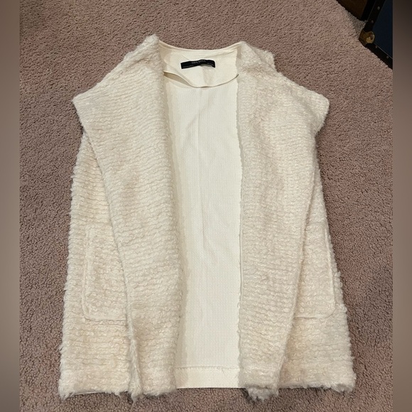 Women's ZARA BASIC Collection long length poodle fur vest - Picture 1 of 9